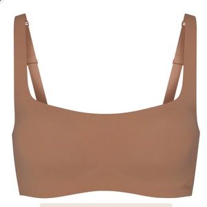 142. Skims Naked Scoop bralette in Sienna size Medium new nwt